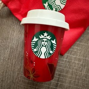New Starbucks Mini Cup Charging Bank Rare!